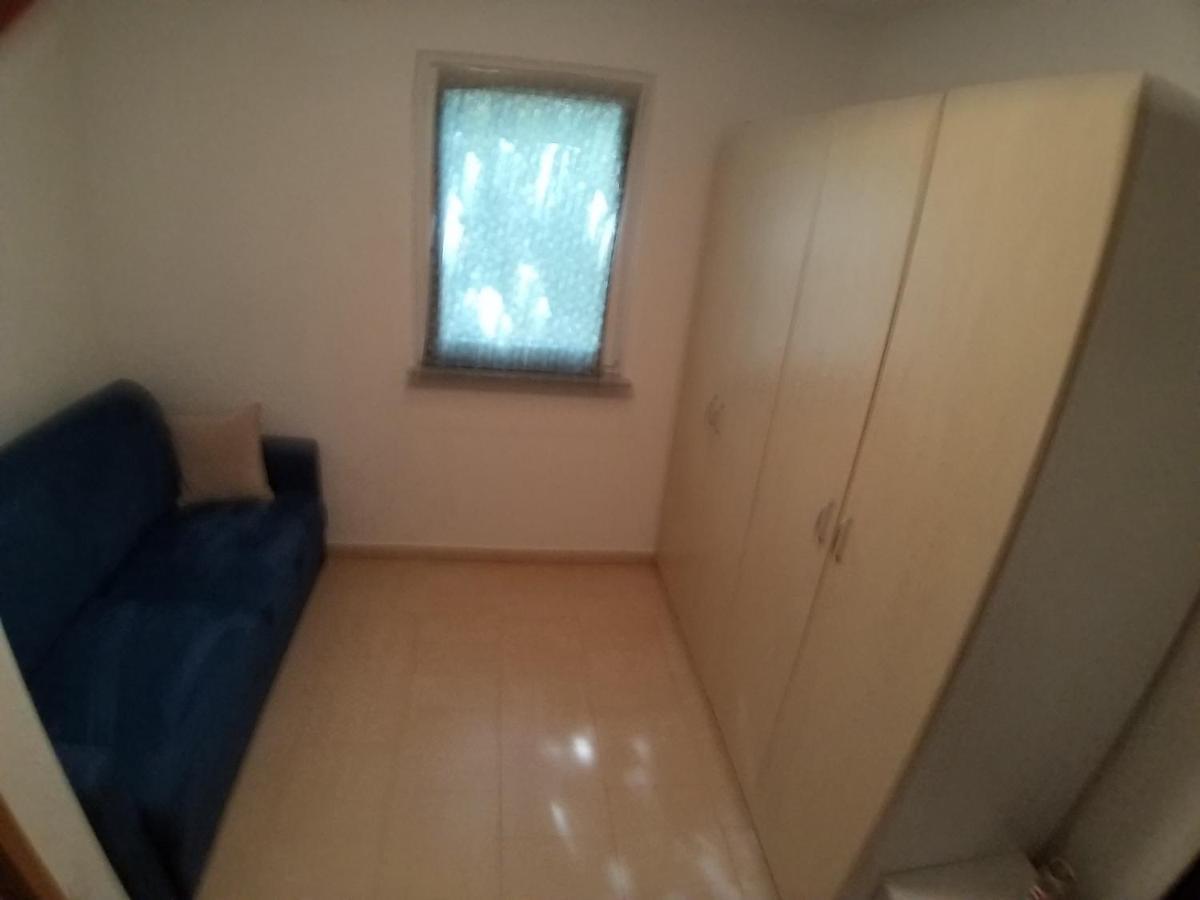 Manjsa Hisa Savudrija Alberi Zraven Petram Naselja Hotell Crveni Vrh Exteriör bild